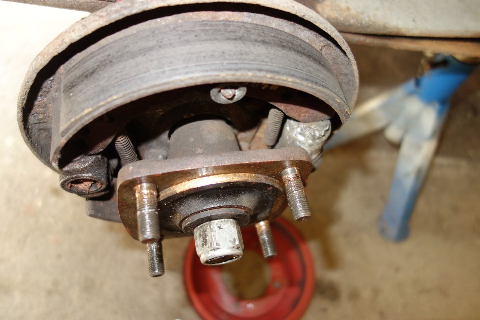 How do you change your gear axle oil? World of Reliant,
